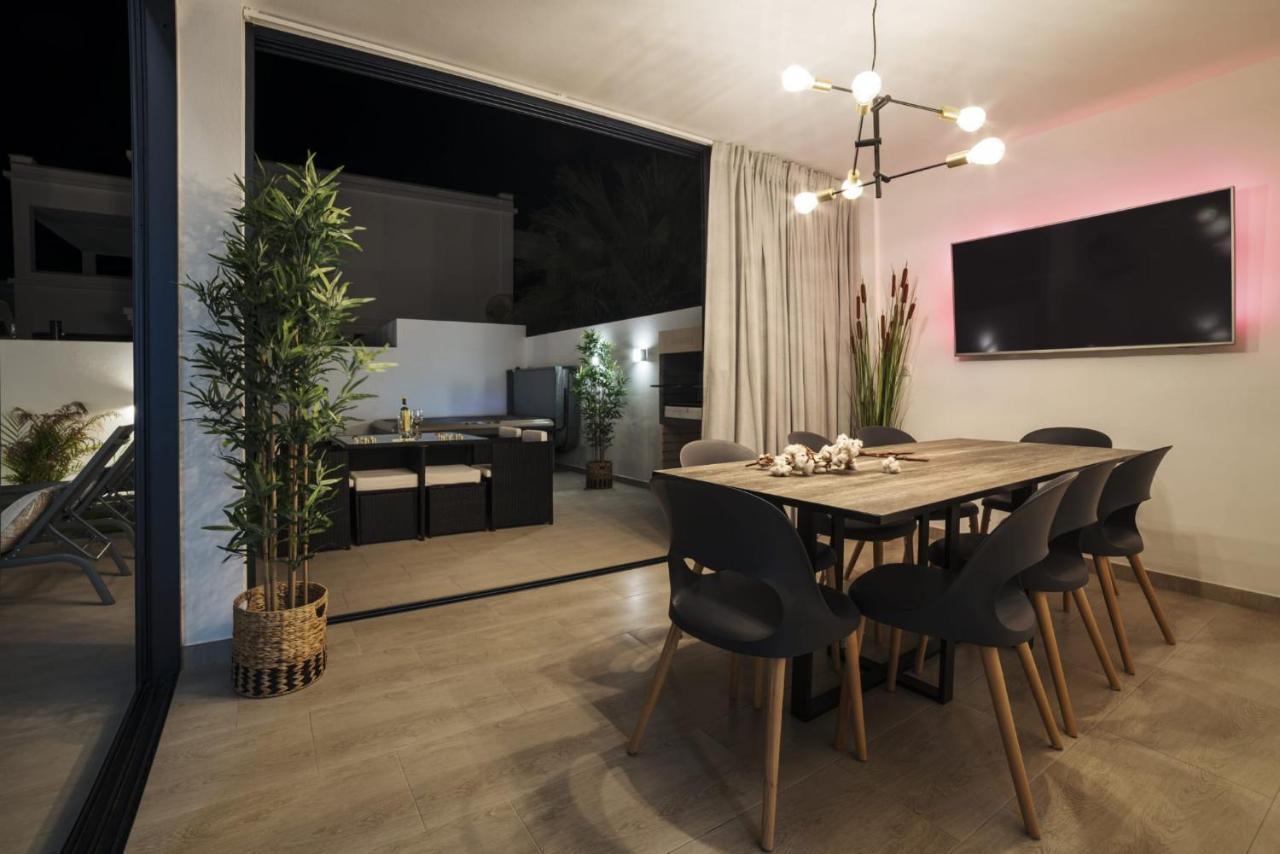 Villa Flamboyan Yaiza  Exteriör bild